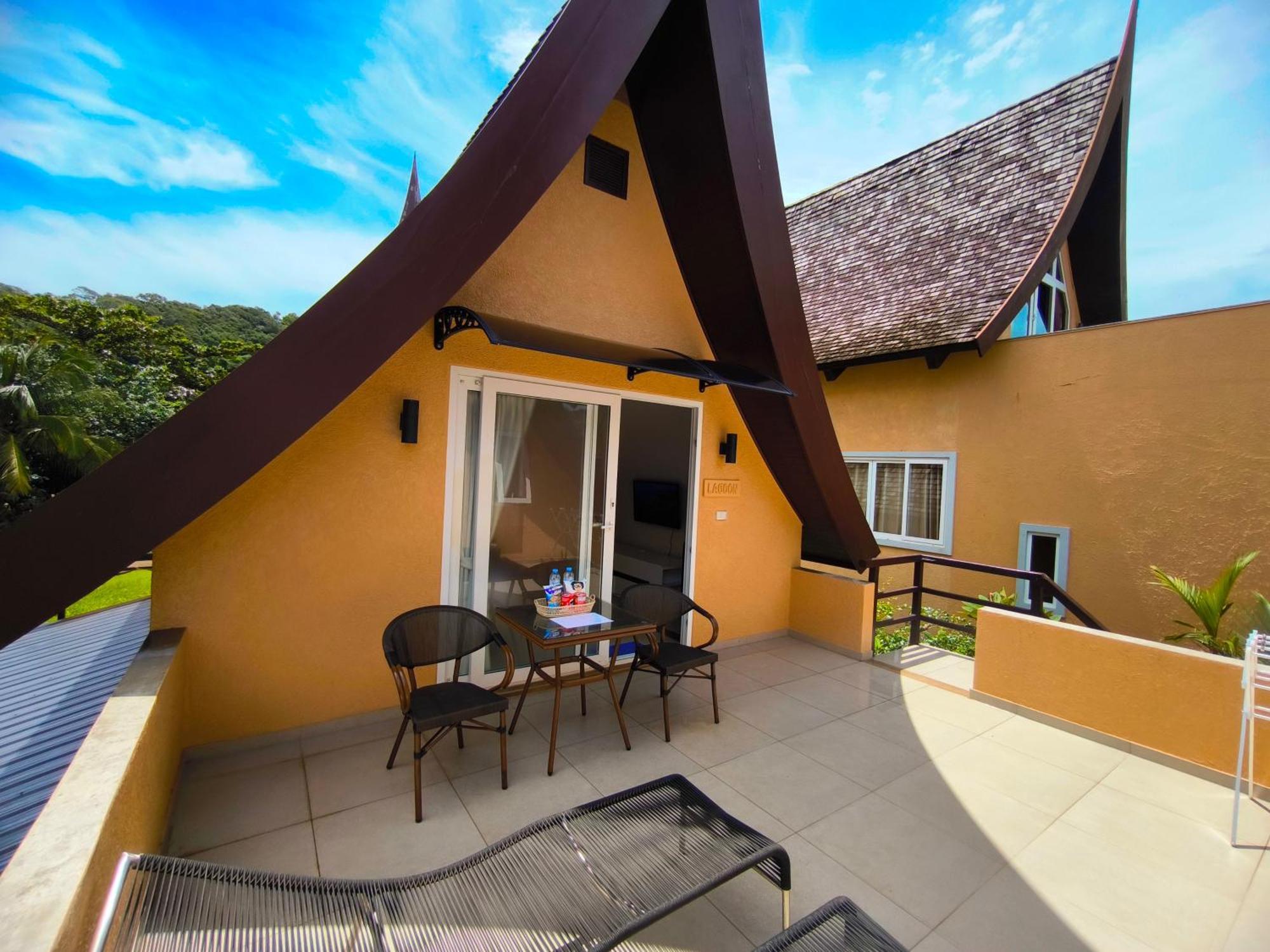 Blue Haven Bay Villa 21D And Resort Apartments Koh Chang Esterno foto