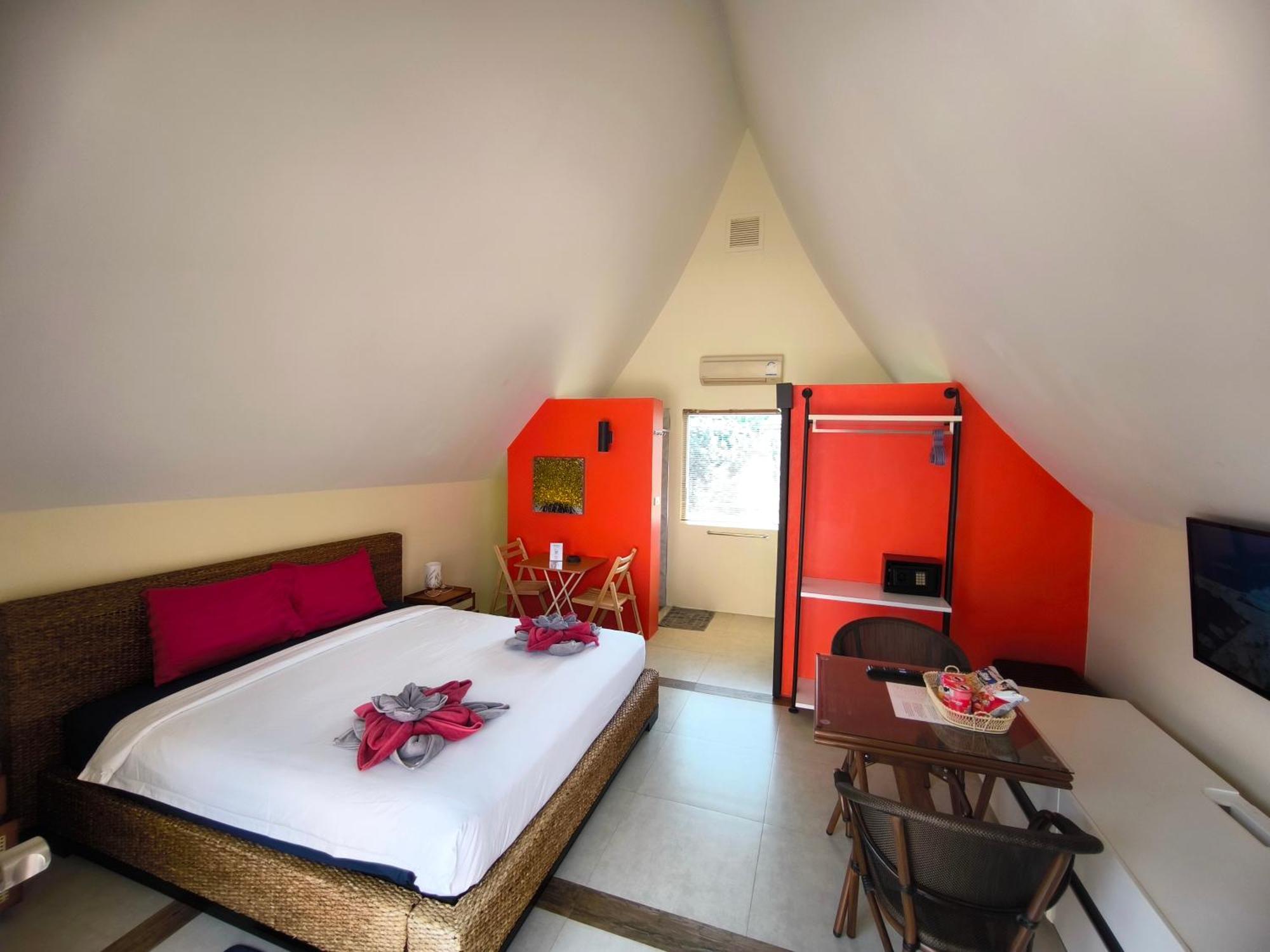 Blue Haven Bay Villa 21D And Resort Apartments Koh Chang Esterno foto