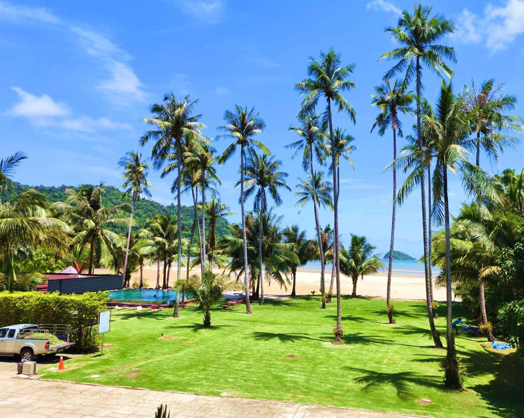 Blue Haven Bay Villa 21D And Resort Apartments Koh Chang Esterno foto